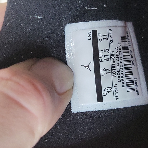 Jordan 4 Drake Edition "Raptors" - Picture 4 of 5